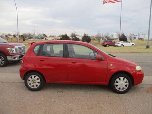 2005 Chevrolet Aveo 5dr Hatchback LS 4 cyl - - by for sale in Moore , Okla., OK