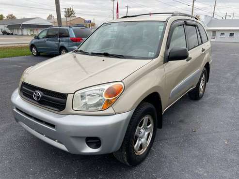 2004 Toyota RAV4 4dr Auto 4WD - cars & trucks - by dealer - vehicle... for sale in Bowling Green, MI