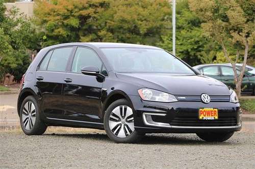 2016 Volkswagen e-Golf VW Electric SE Hatchback - cars & trucks - by... for sale in Corvallis, OR
