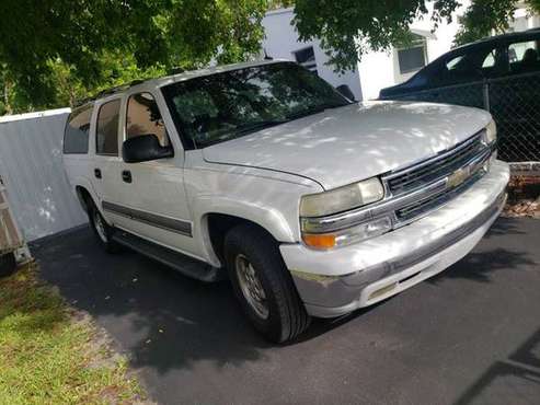 2003 Chevrolet Suburban for sale in Hollywood, FL