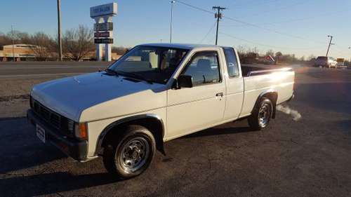 1993 Nissan Pickup - cars & trucks - by dealer - vehicle automotive... for sale in Ashland City, TN