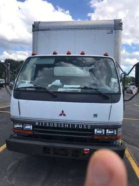 2004 mitsubishi fuso fh 210 box truck diesel 20 ft box 172k mile 4 for sale in Victor, NY