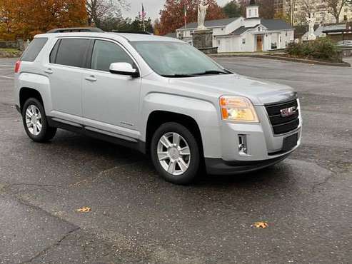 2013 GMC Terrain AWD 4dr SLE w/SLE-2 -EASY FINANCING AVAILABLE -... for sale in Bridgeport, NY