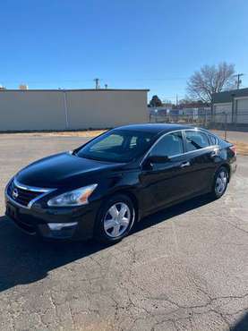 Clean 2014 Nissan Altima S - cars & trucks - by owner - vehicle... for sale in Colorado Springs, CO