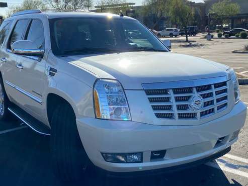 Cadillac Escalade - cars & trucks - by owner - vehicle automotive sale for sale in Phoenix, AZ