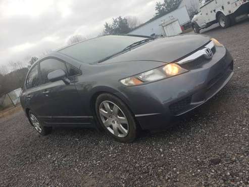 2011 Honda Civic 4 door NICE!!! - cars & trucks - by owner - vehicle... for sale in Cleveland, TN