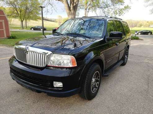 Lincoln Navigator 2006 for sale in Madison, WI