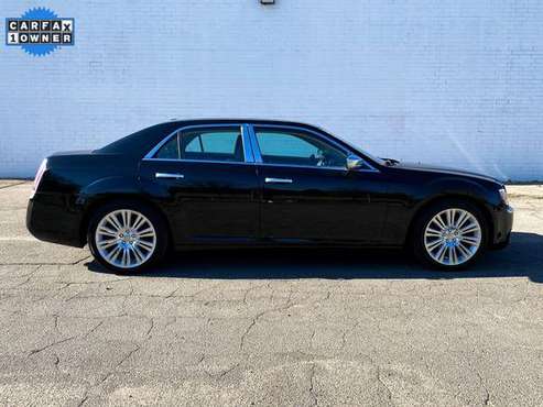 Chrysler 300C Navigation Sunroof Backup Camera RWD Luxury Edition... for sale in eastern NC, NC