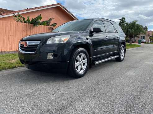 2008 Saturn Outlook - cars & trucks - by owner - vehicle automotive... for sale in Miami, FL