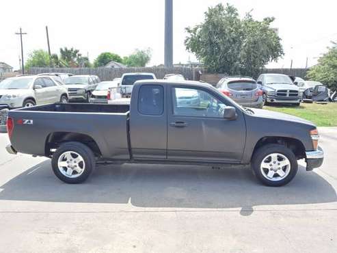 2011 Chevy Colorado 80K millas 4 cil STANDARD 2000 Down/enganche for sale in Brownsville, TX