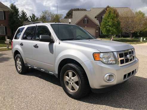 2011 Ford Escape **AWD** - cars & trucks - by dealer - vehicle... for sale in Whiteland, IN