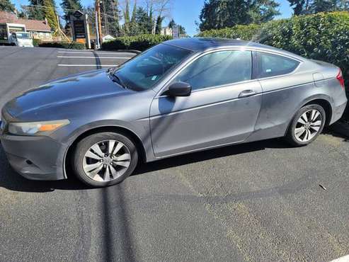 2009 Honda Accord EX-L with wrecked door Runs perfect - cars & for sale in Everett, WA