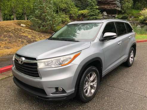 2014 Toyota Highlander XLE 4WD --Leather, Third Row, Clean title-- -... for sale in Kirkland, WA