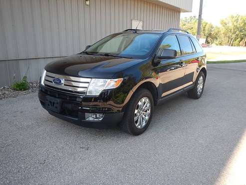 $6995 - 2007 FORD EDGE SEL PLUS - 126K MILES - LEATHER - HEATED SEATS! for sale in Marion, IA