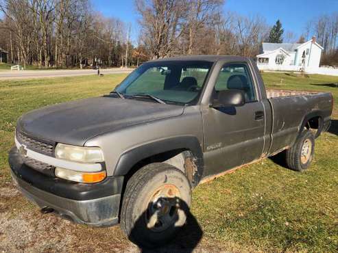 2001 chevy 2500 heavy duty - cars & trucks - by owner - vehicle... for sale in Fowlerville, MI
