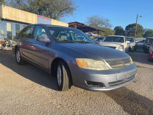 2000 Toyota Avalon - cars & trucks - by owner - vehicle automotive... for sale in San Antonio, TX