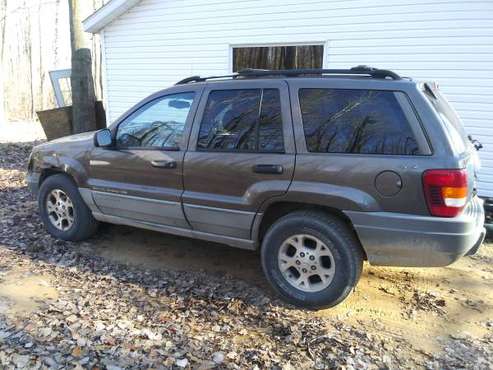 2000 Jeep Laredo 4x4 - cars & trucks - by owner - vehicle automotive... for sale in Caro, MI