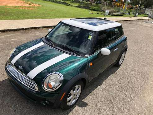 MINI COOPER 2009,CLEAN TITLE ,ONLY 115k MILES !!! for sale in Opa-Locka, FL