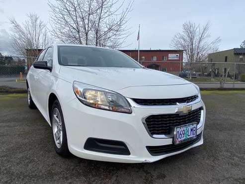 2015 Chevrolet Malibu - - by dealer - vehicle for sale in Dallas, OR