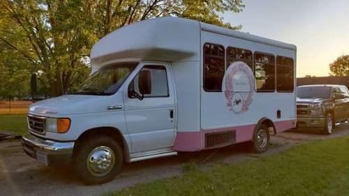 Ford F350 Diesel Shuttle Bus for sale in Sparta, WI