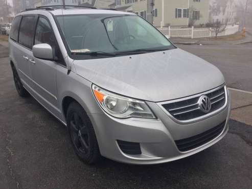 2009 Volkswagen Routan SEL - For Sale for sale in Worcester, MA