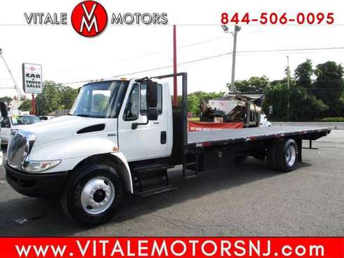 2008 International 4300 26 FOOT BED, ** NON CDL ** 78K MILES - cars... for sale in south amboy, IA