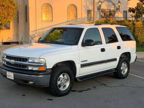 2003 Chevy Tahoe 4x4 (excellent condition) Low Mileage for sale in Simi Valley, CA