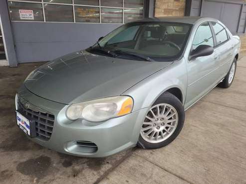 2005 CHRYSLER SEBRING - - by dealer - vehicle for sale in MILWAUKEE WI 53209, WI