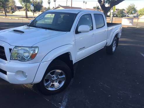 2008 Toyota Tacoma Pre-Runner Sport Double Cab Truck for sale in Tustin, CA