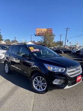 2018 Ford Escape SE 4WD - cars & trucks - by dealer - vehicle... for sale in Yakima, WA