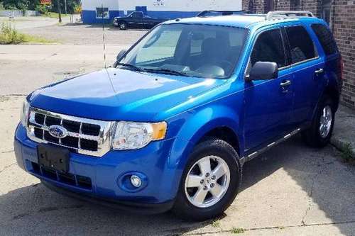 2012 Ford Escape XLT - Low Miles All Power Loaded Like New for sale in New Castle, PA