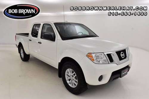 2017 Nissan Frontier SV Crew Cab - cars & trucks - by dealer -... for sale in Des Moines, IA