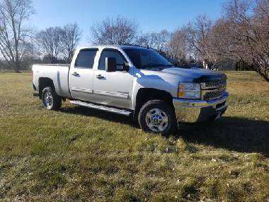 2011 duramax LT standard equipment - cars & trucks - by owner -... for sale in Perham, WI