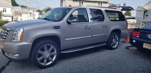 2007 Escalade ESV for sale in Nahant, ME