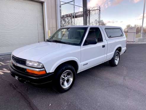 2001 S10 Pickup - cars & trucks - by owner - vehicle automotive sale for sale in Tieton, WA