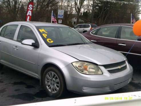 2009 CHEVY COBALT SILVER for sale in Mount Morris, MI