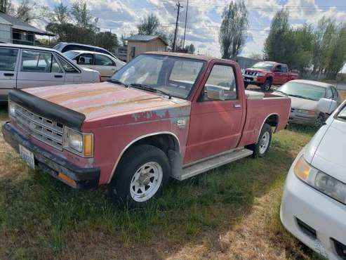 89 Chevy pickup for sale in Moses Lake, WA