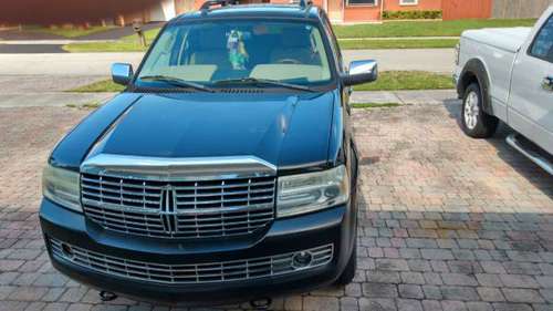 Navigator 2007 - cars & trucks - by owner - vehicle automotive sale for sale in Miami, FL