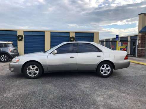 1999 Lexus ES300 - cars & trucks - by owner - vehicle automotive sale for sale in Spring, TX