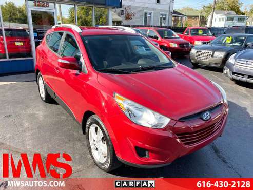 2012 HYUNDAI TUCSON GLS---CLEAN/1 OWNER CARFAX!-COOPER TIRES!-LIKE NEW for sale in Grand Rapids, MI