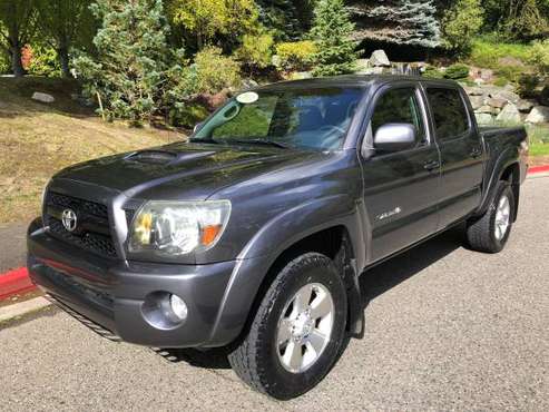 2011 Toyota Tacoma Double Cab SR5 TRD Sport 4WD --1 owner, Clean title for sale in Kirkland, WA