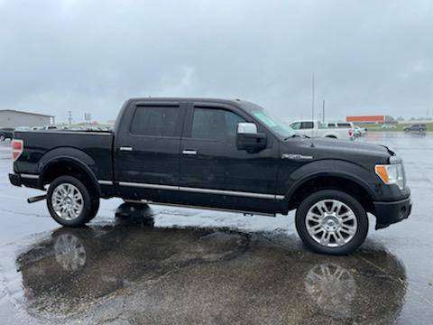 2011 F150 Platinum 4x4 4 door pickup for sale in Axtell, TX