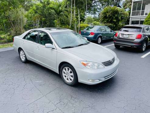 Toyota Camry V6 Xle GOOD CONDICION for sale in Fort Lauderdale, FL