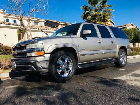 2000 chevy suburban 1500 for sale in Norco, CA