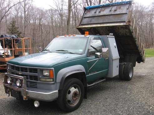 1995 Chevy 3500 Heavy Duty Flat Bed Dump Truck - cars & trucks - by... for sale in Killingworth, CT