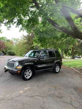 2005 keep liberty Limited 4x4 for sale in Bloomfield, NJ