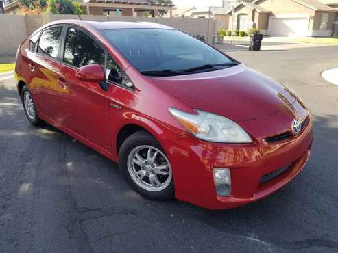 2011 Toyota prius hybrid Clean Title excellent condetion - cars & for sale in Surprise, AZ