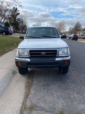 Toyota Tacoma - cars & trucks - by owner - vehicle automotive sale for sale in Greeley, CO