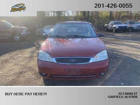 2005 Ford Focus ZX4 SES Sedan 4D EZ-FINANCING! - cars & trucks - by... for sale in Garfield, NY