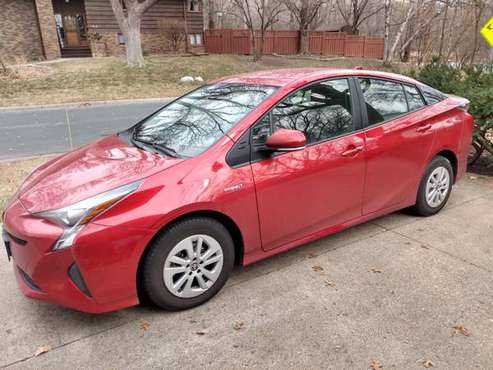 2017 Toyota Prius 2 under 20k miles for sale in Burnsville, MN